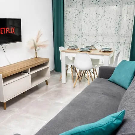Lineros Apartment